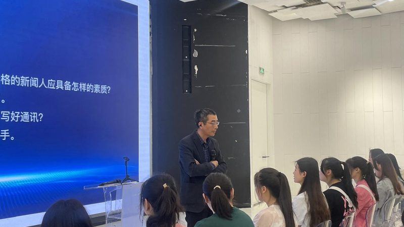 目前，国内三维产品演示动画的收费标准大致在几千到几万元不等。具体收费标准如下：